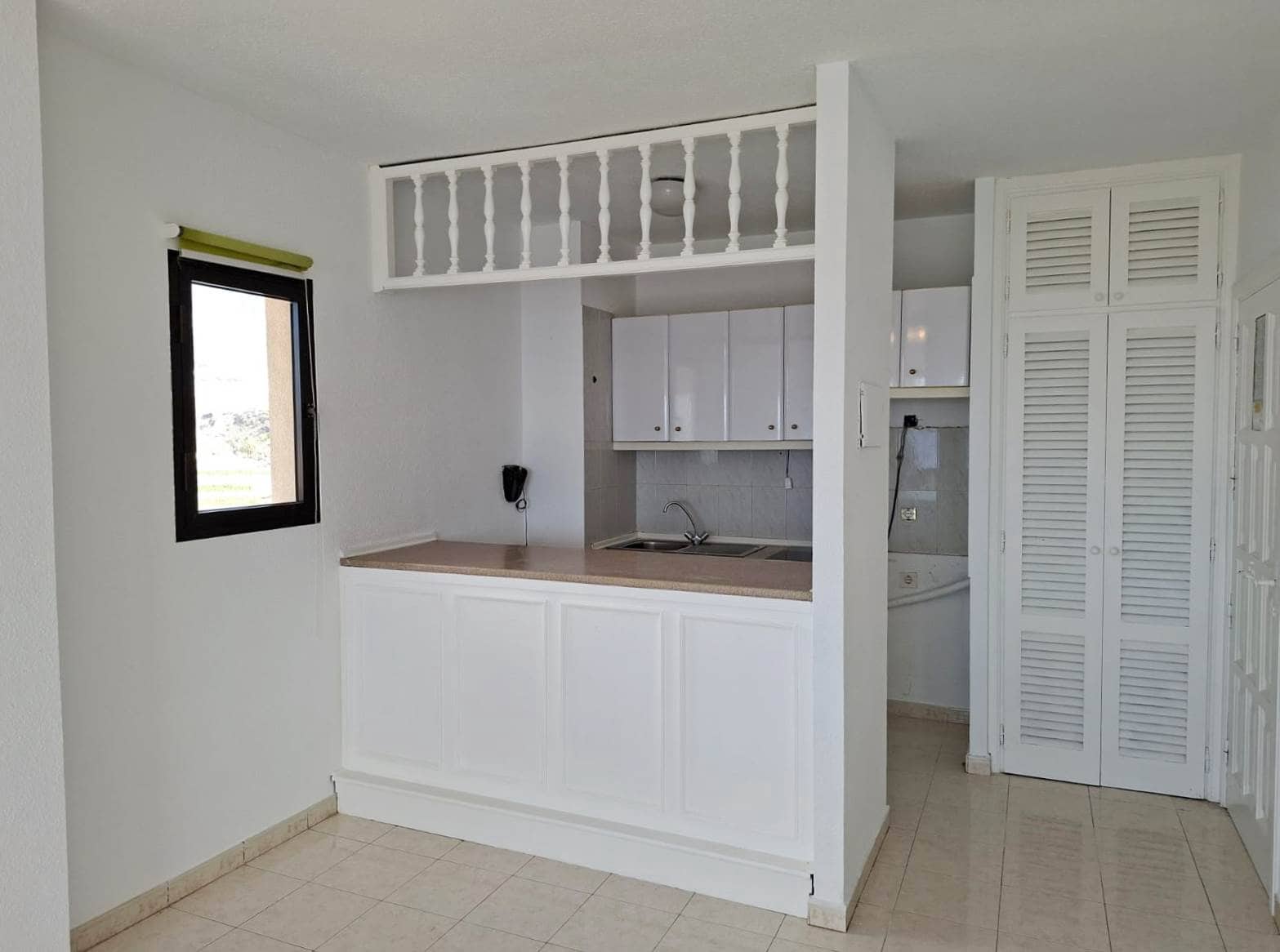 1 bedroom Apartment for sale in Playa Paraiso with pool - € 263,000 (Ref: 9438398)