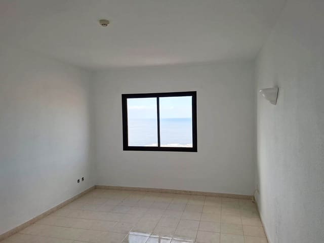 1 slaapkamer Appartement te koop in Playa Paraiso, Adeje met zwembad - € 263.000 (Ref: 9438398)