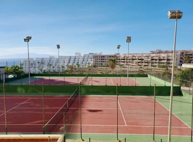 1 slaapkamer Appartement te koop in Playa Paraiso, Adeje met zwembad - € 263.000 (Ref: 9438398)