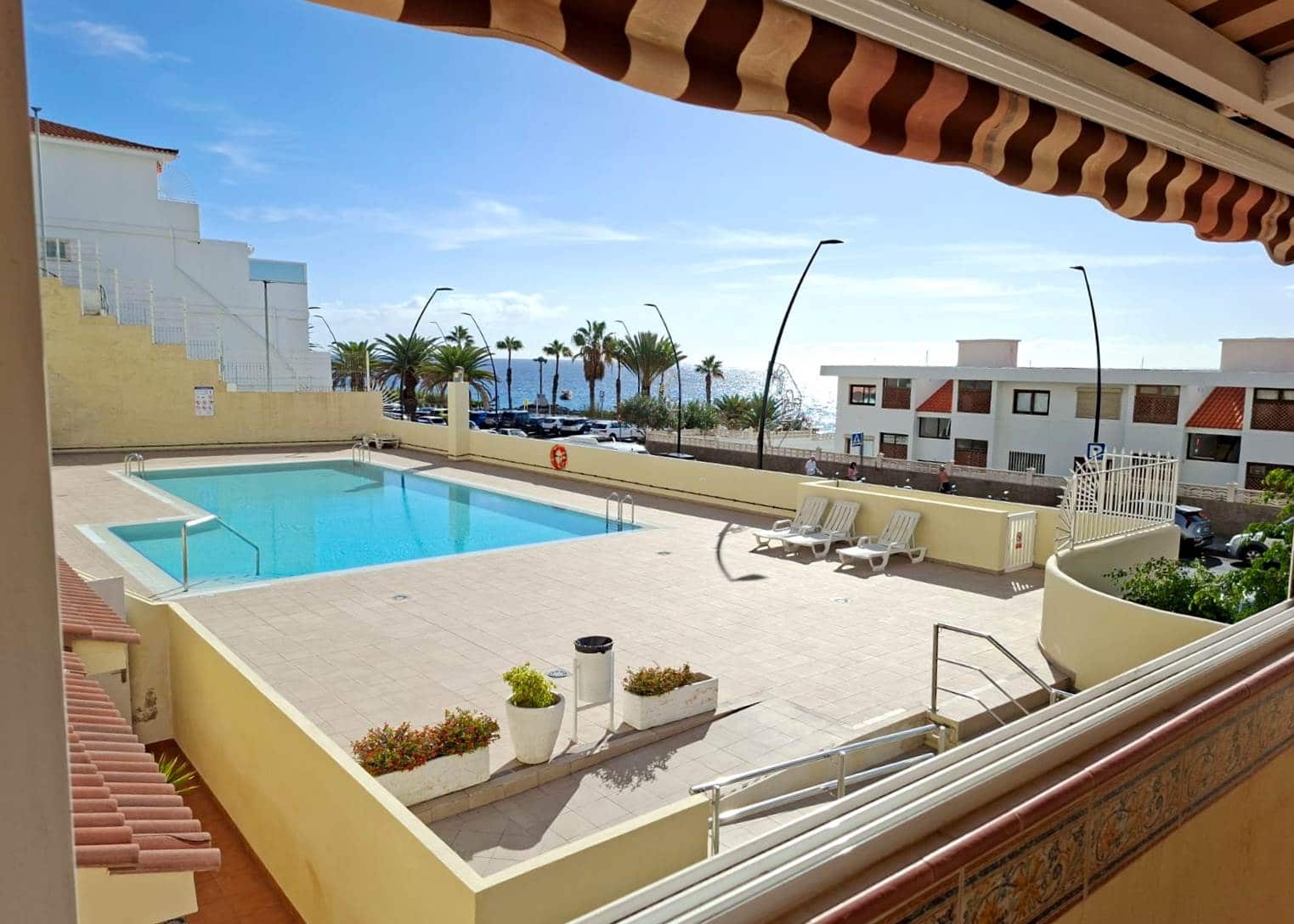 3 quarto Apartamento para venda em Los Cristianos com piscina garagem - 550 000 € (Ref: 9467603)