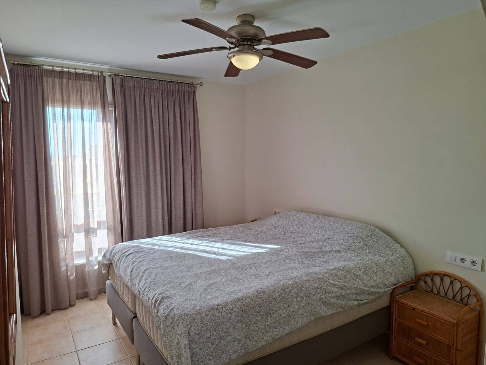 3 quarto Apartamento para venda em Los Cristianos com piscina garagem - 550 000 € (Ref: 9467603)