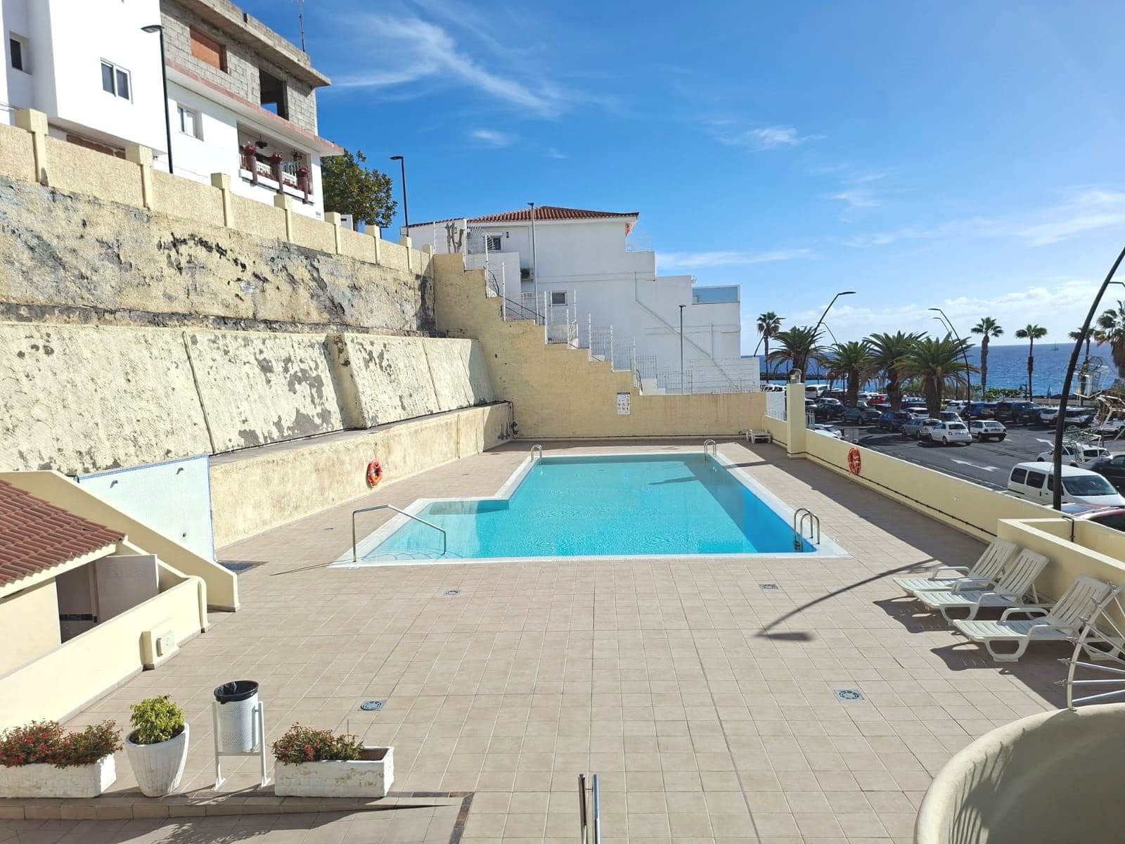3 quarto Apartamento para venda em Los Cristianos com piscina garagem - 550 000 € (Ref: 9467603)