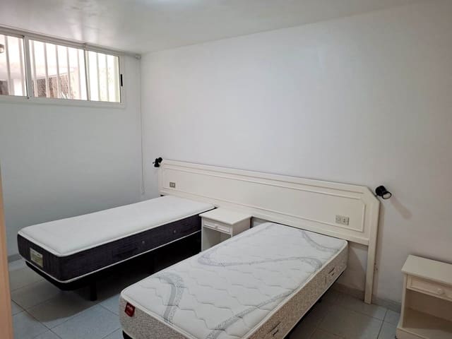 1 quarto Apartamento para venda em Playa Paraiso, Adeje com piscina - 260 000 € (Ref: 9789670)