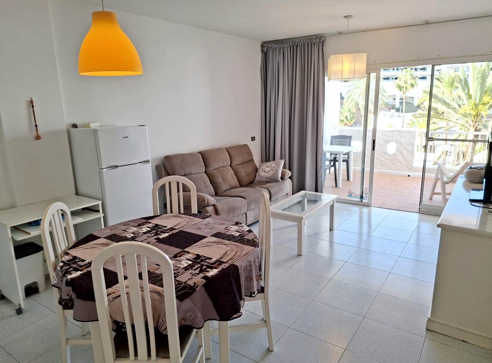 1 slaapkamer Appartement te koop in Playa Paraiso met zwembad - € 260.000 (Ref: 9789670)