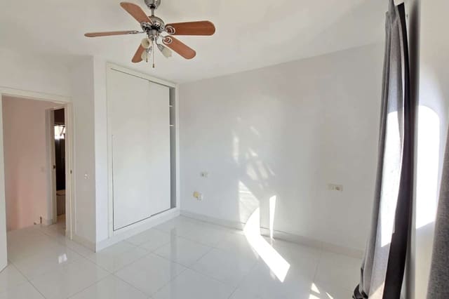 1 chambre Appartement à vendre à San Eugenio Alto, Adeje - 240 000 € (Ref: 9848235)
