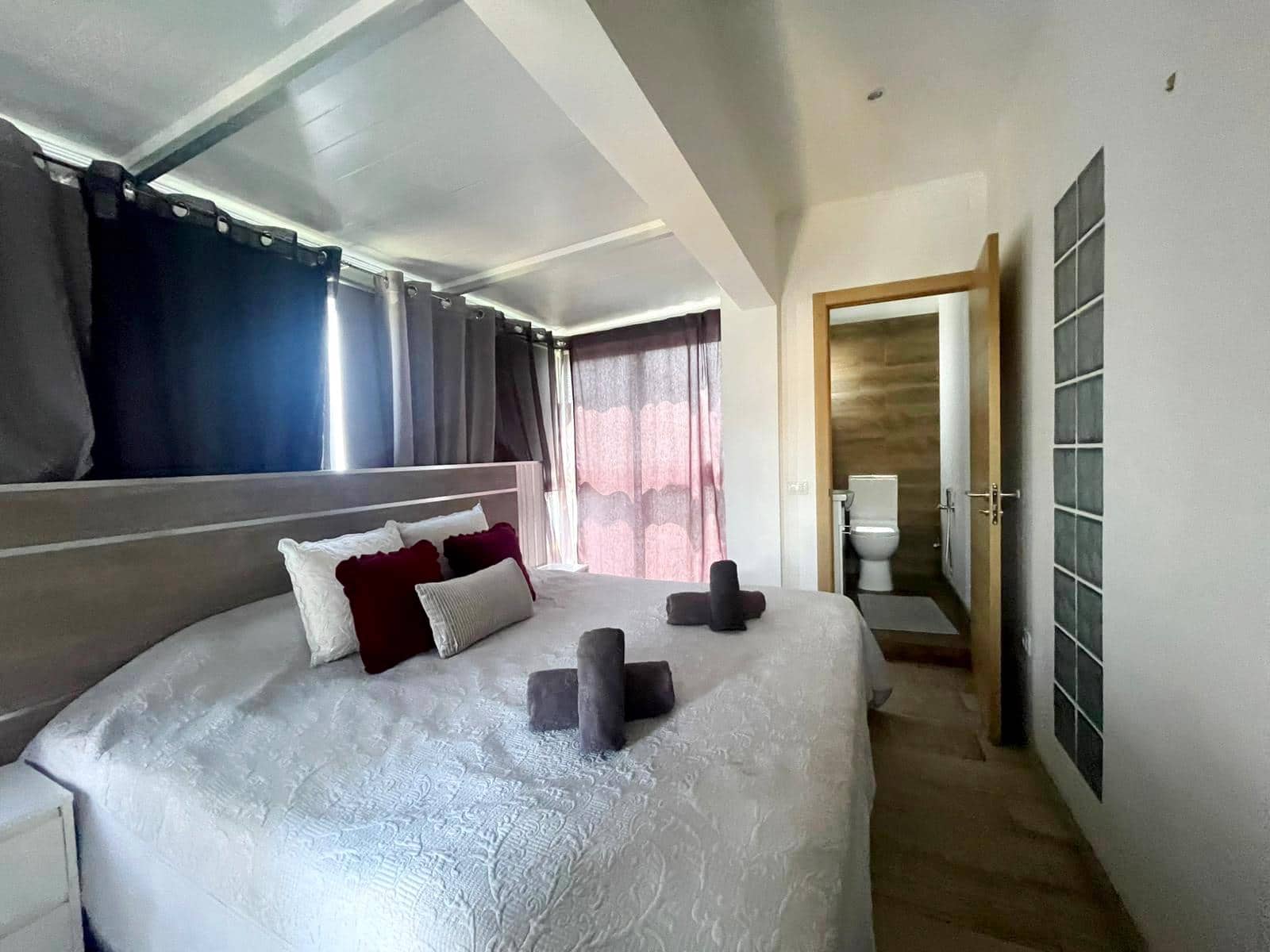 2 soveværelse Penthouse til salg i Puerto de la Cruz med swimmingpool - € 550.000 (Ref: 9961458)