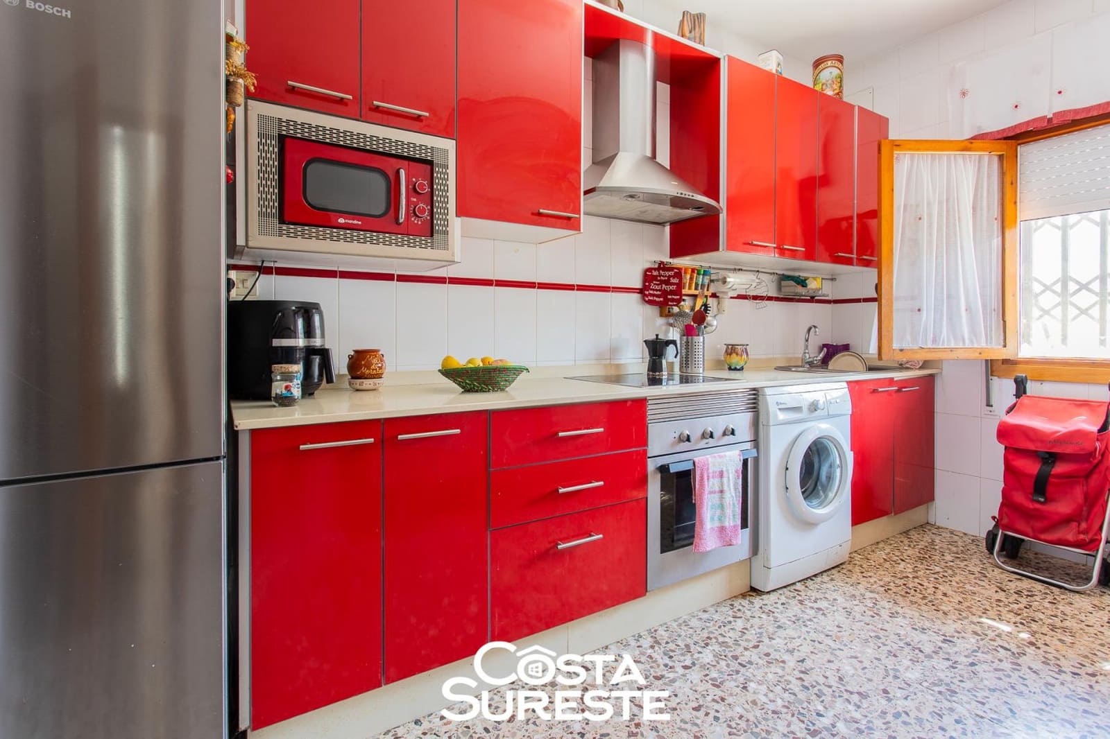 Apartamento de 3 habitaciones en Roda en venta con garaje - 280.000 € (Ref: 10164155)