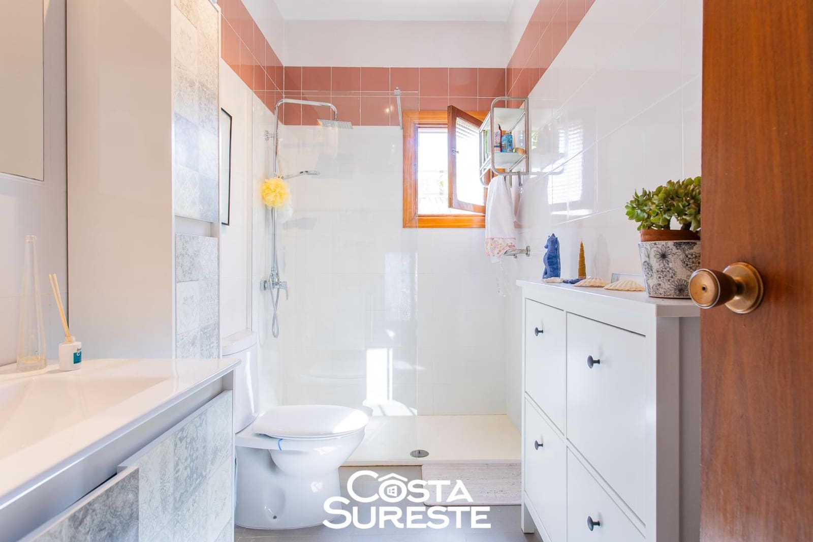 Apartamento de 3 habitaciones en Roda en venta con garaje - 280.000 € (Ref: 10164155)