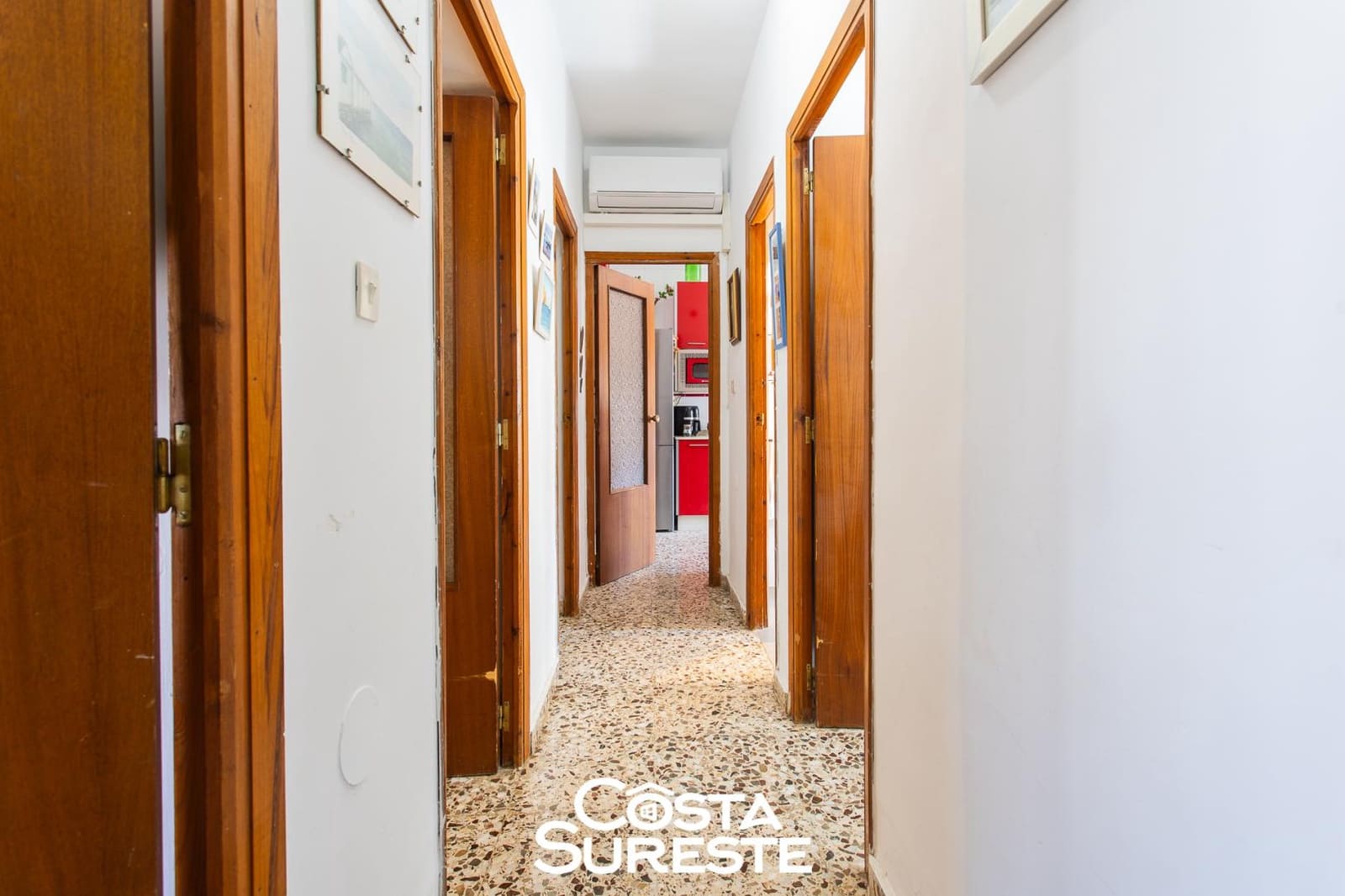 Apartamento de 3 habitaciones en Roda en venta con garaje - 280.000 € (Ref: 10164155)