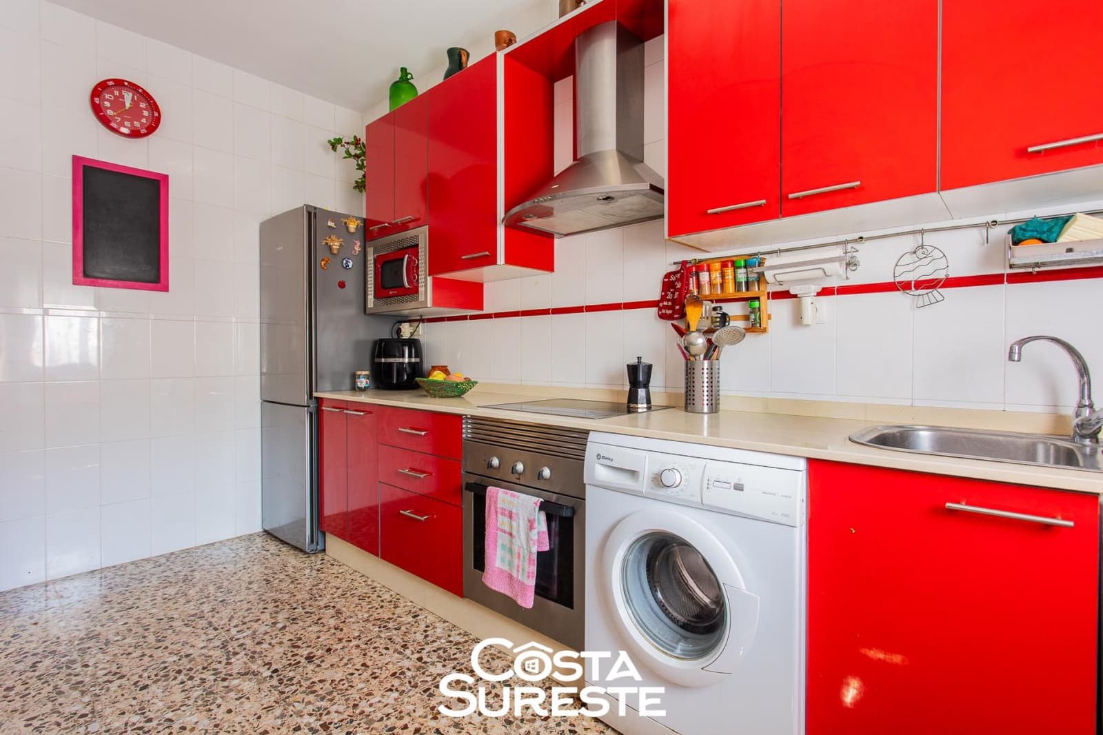 Apartamento de 3 habitaciones en Roda en venta con garaje - 280.000 € (Ref: 10164155)