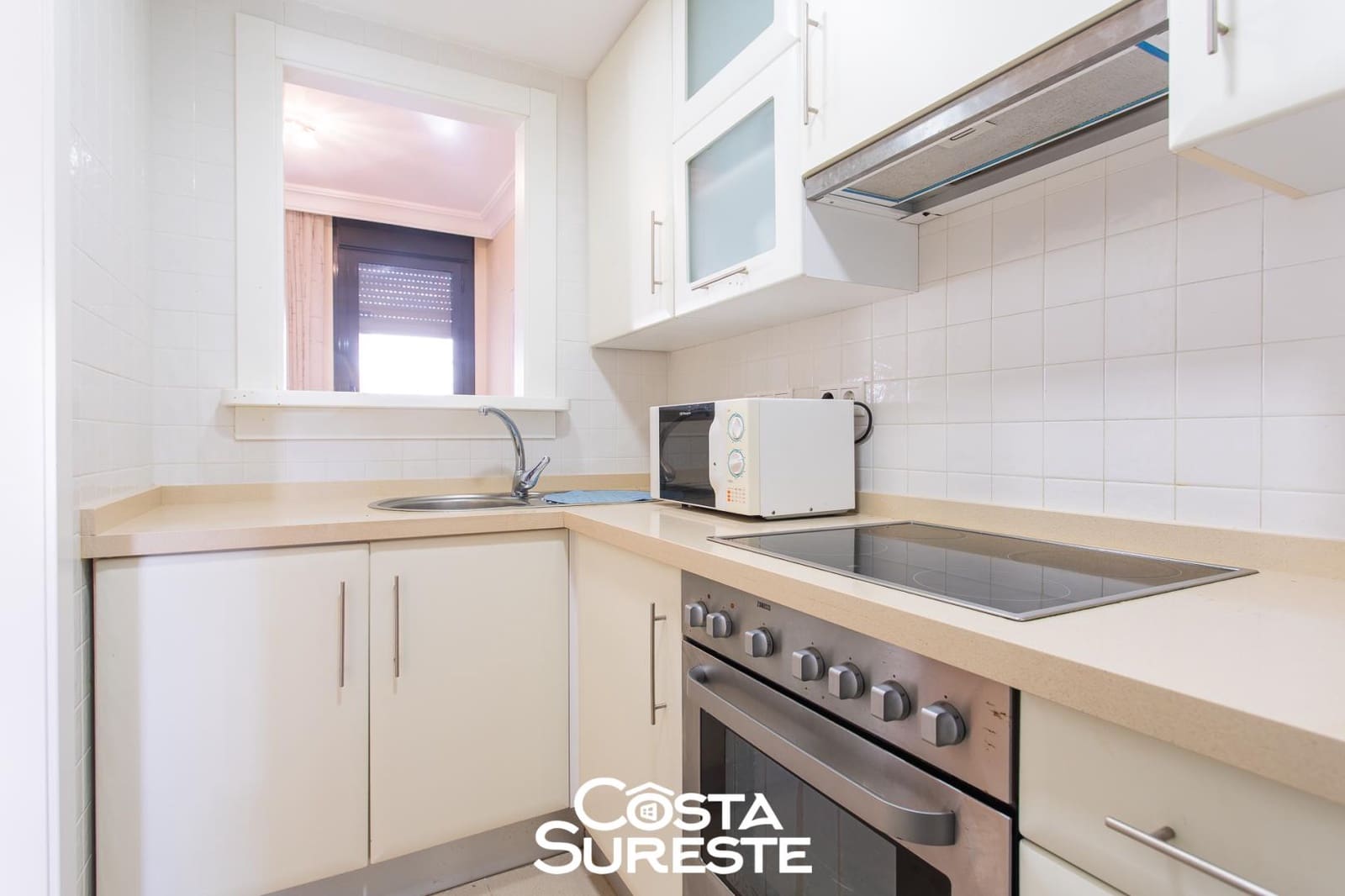 Apartamento de 2 habitaciones en Roda en venta con piscina - 290.000 € (Ref: 10184200)