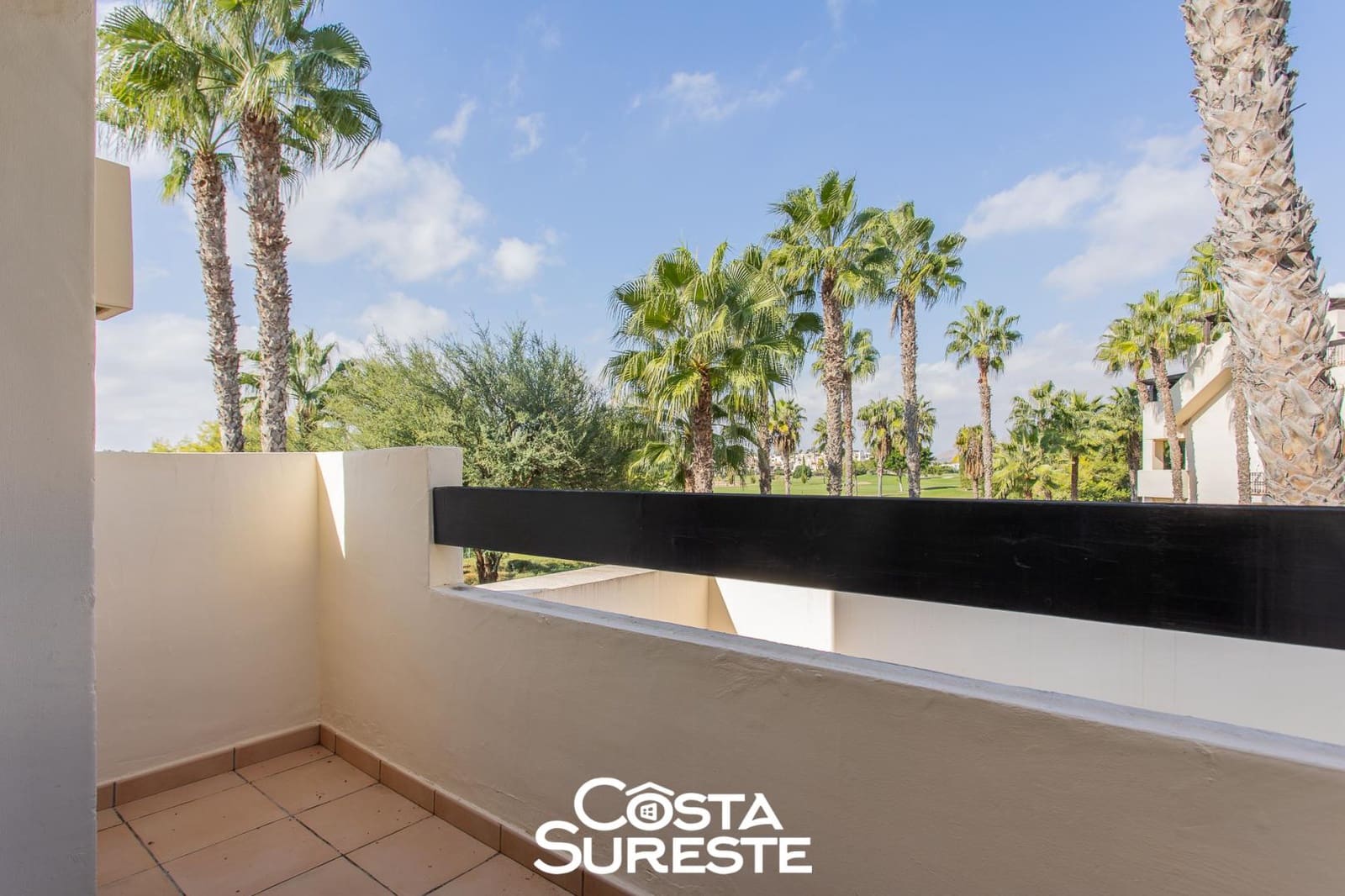 Apartamento de 2 habitaciones en Roda en venta con piscina - 290.000 € (Ref: 10184200)
