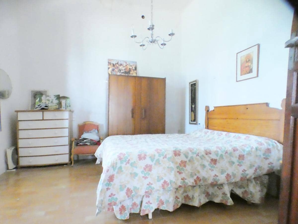 7 bedroom Apartment for sale in Avileses - € 180,000 (Ref: 6855013)
