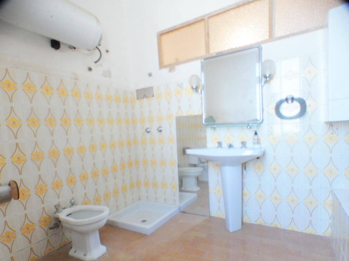 7 bedroom Apartment for sale in Avileses - € 180,000 (Ref: 6855013)