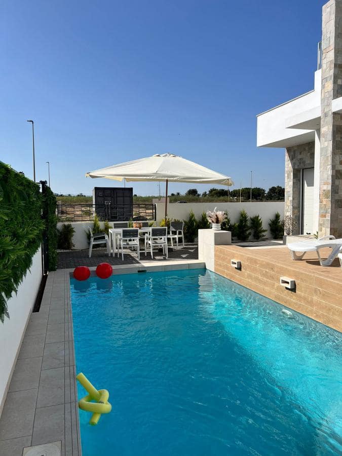 Apartamento de 4 habitaciones en Los Alcázares en venta - 650.000 € (Ref: 8064914)