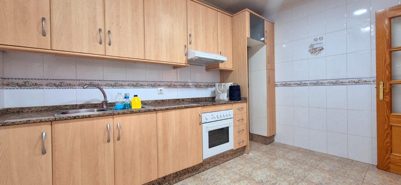 4 soveværelse Lejlighed til salg i Los Alcazares - € 185.000 (Ref: 8756297)