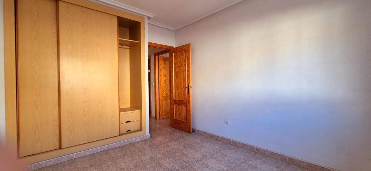 4 soveværelse Lejlighed til salg i Los Alcazares - € 185.000 (Ref: 8756297)