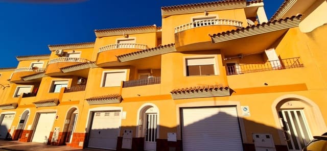 4 bedroom Apartment for sale in Centro, Los Alcázares - € 185,000 (Ref: 8756297)
