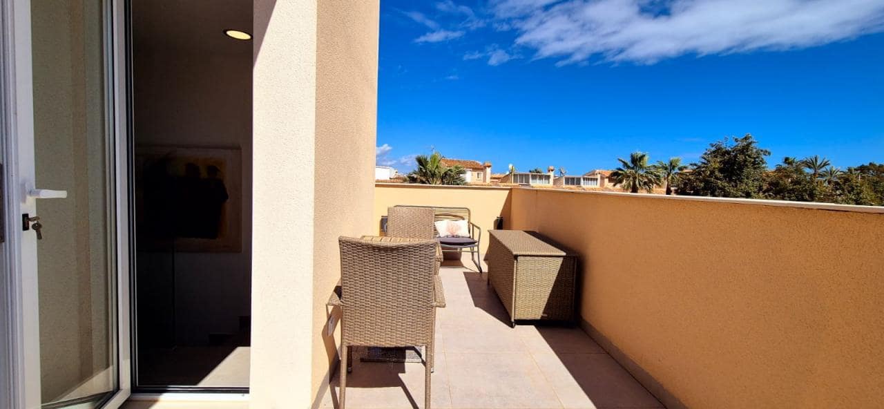 2 bedroom Apartment for sale in Estrella de Mar - € 346,500 (Ref: 8866813)