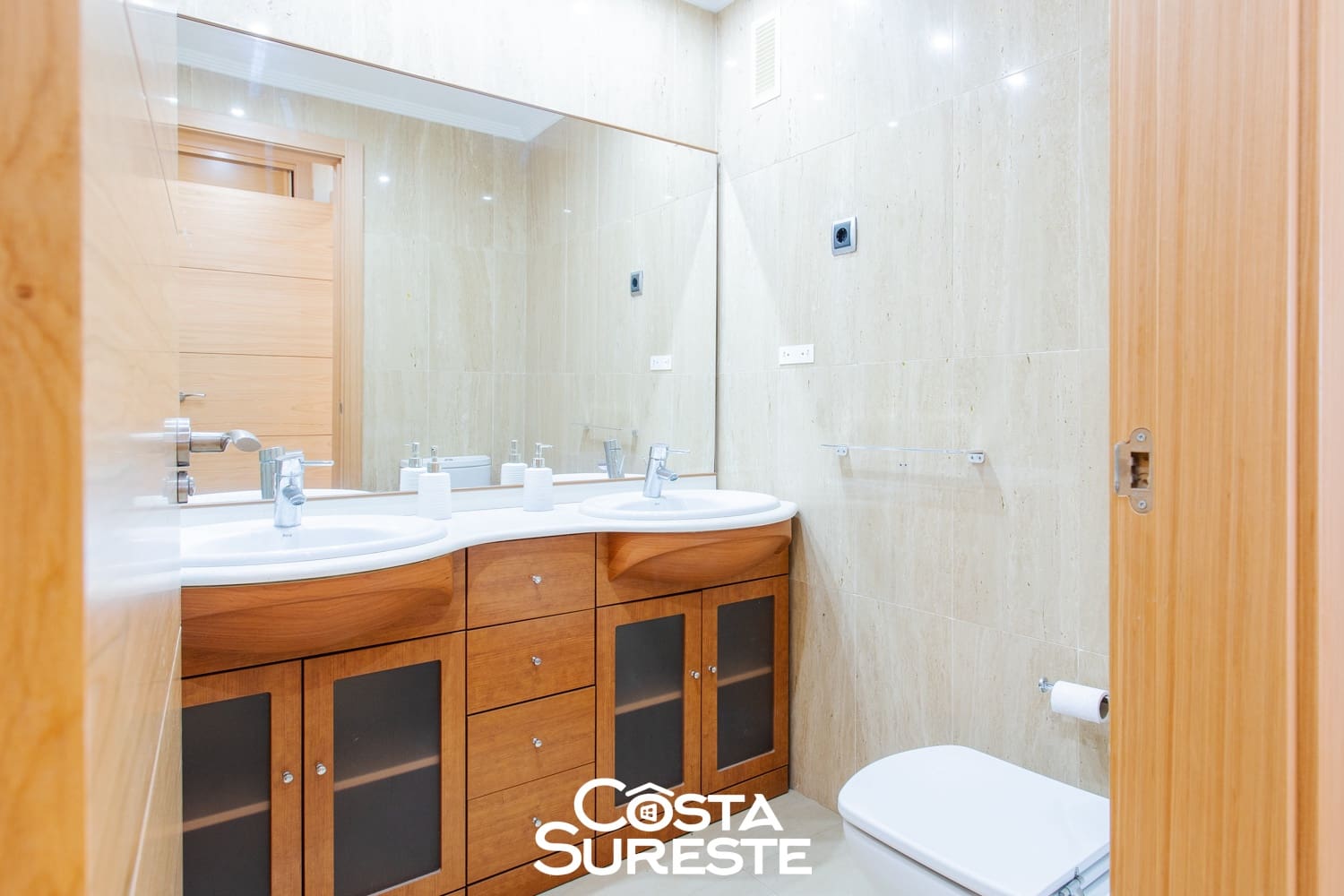 3 bedroom Apartment for sale in Los Alcazares - € 230,000 (Ref: 8921039)