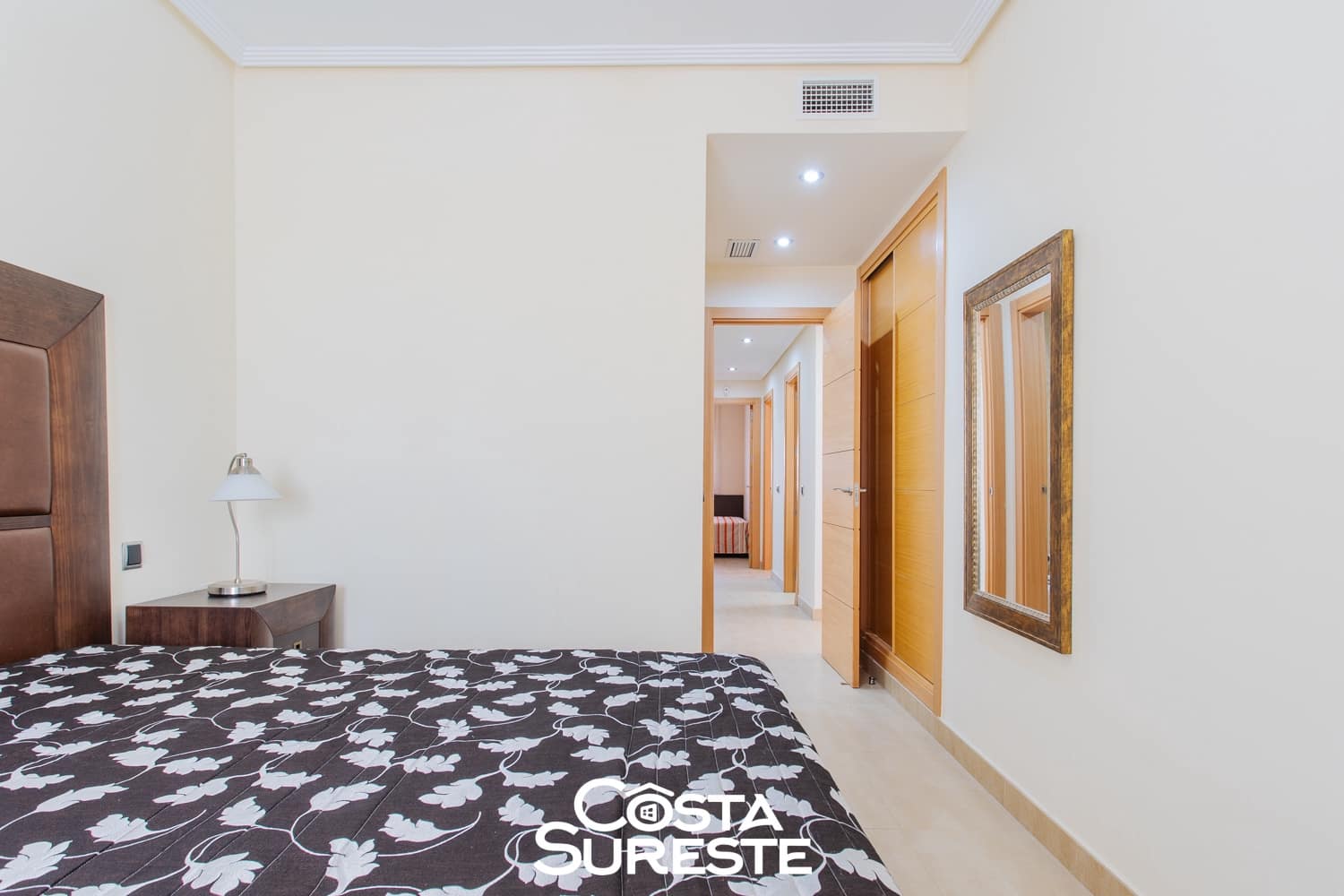 3 bedroom Apartment for sale in Los Alcazares - € 230,000 (Ref: 8921039)