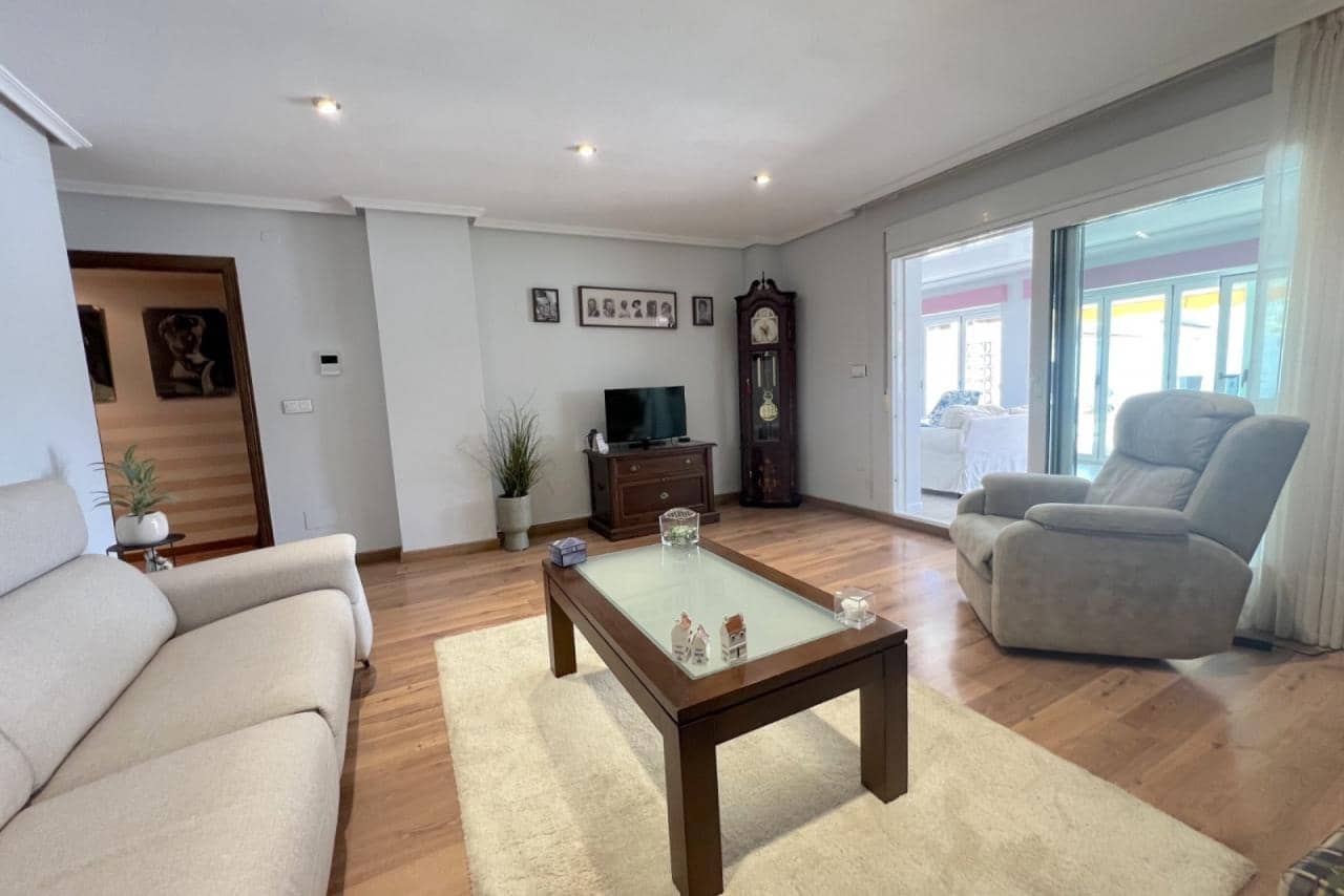 6 bedroom Apartment for sale in San Javier - € 665,000 (Ref: 9003016)