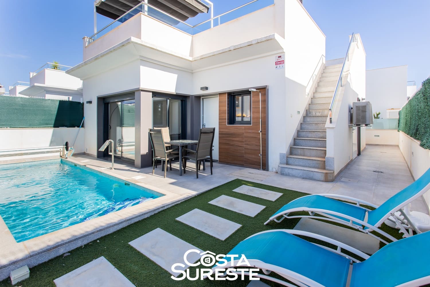 2 bedroom Villa for sale in Roda - € 330,000 (Ref: 9841123)