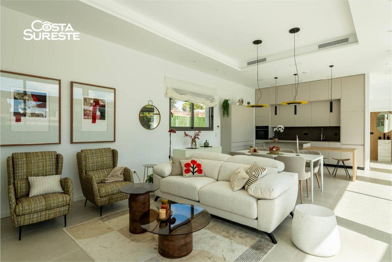 3 bedroom Villa for sale in Pilar de la Horadada - € 825,000 (Ref: 9841139)
