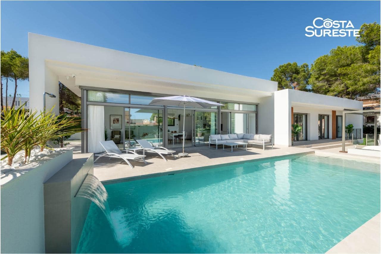 3 bedroom Villa for sale in Pilar de la Horadada - € 825,000 (Ref: 9841139)