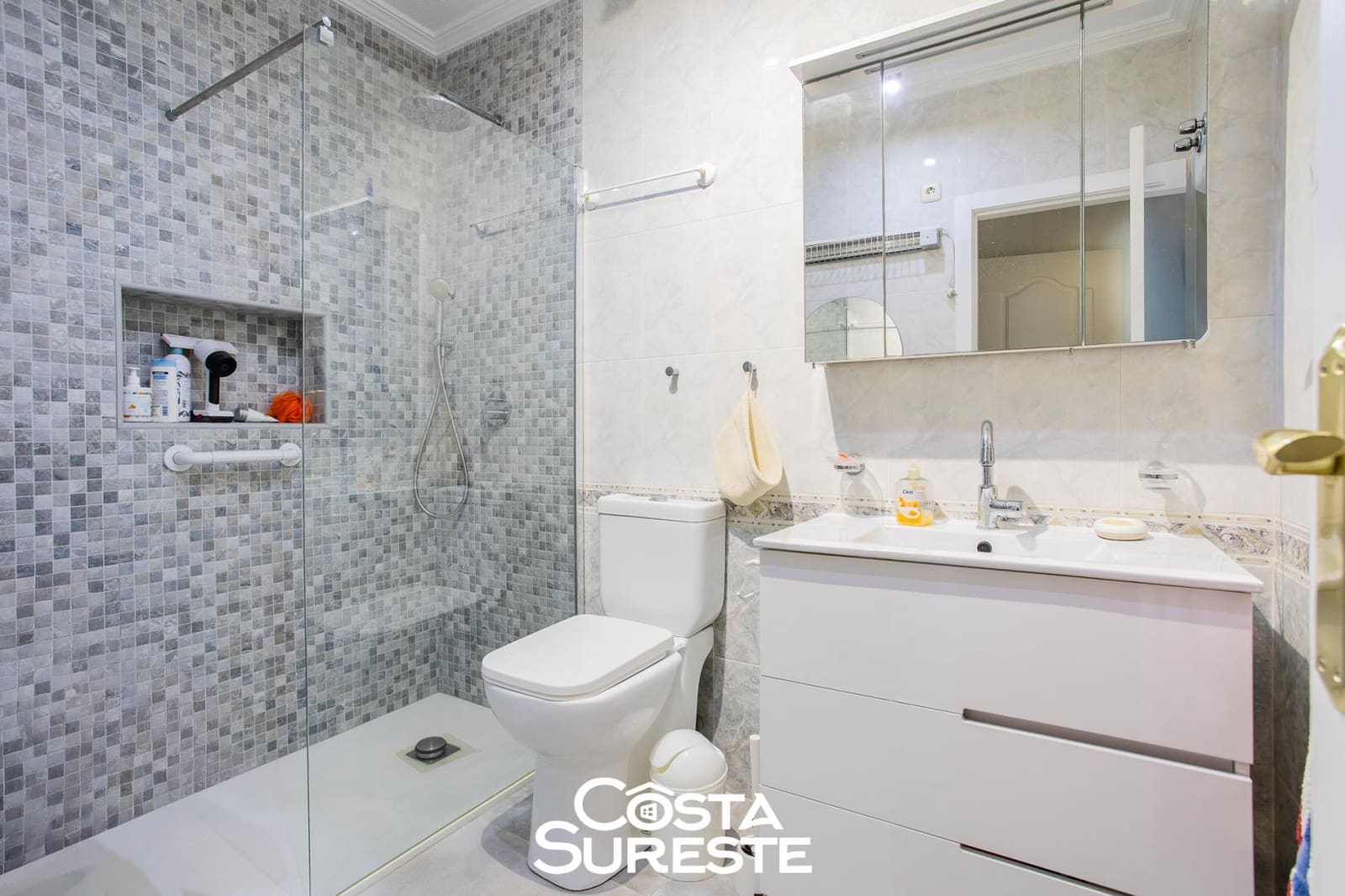 Apartamento de 2 habitaciones en Los Narejos en venta - 160.000 € (Ref: 9893698)