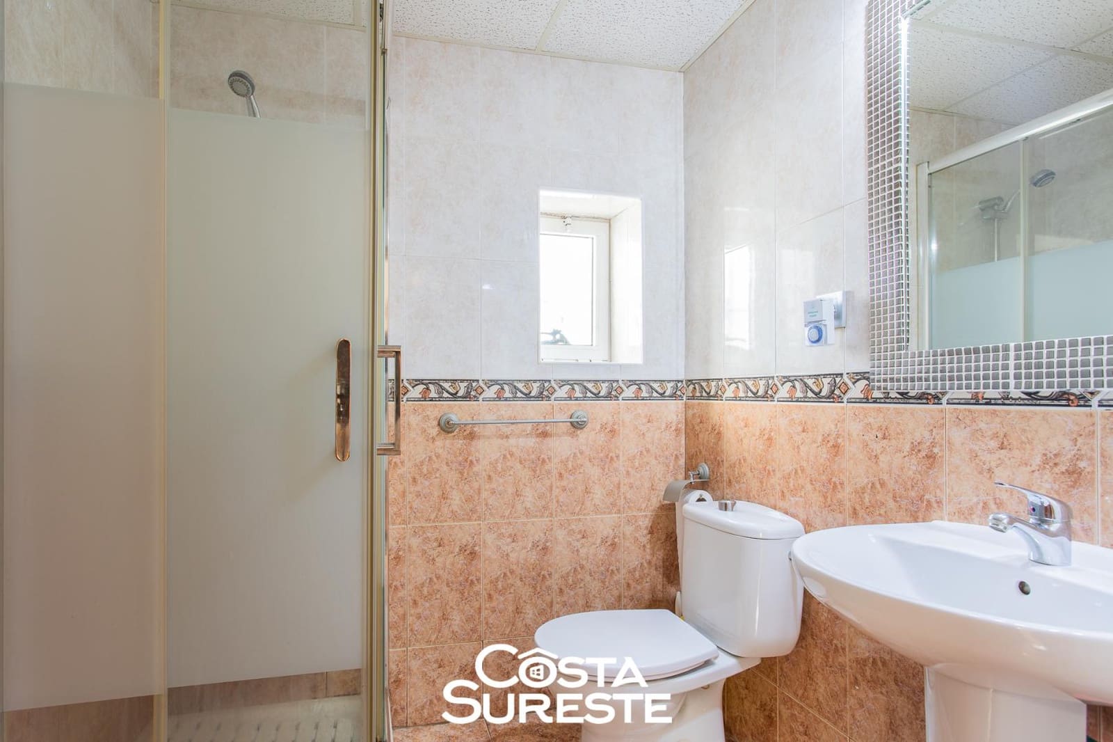 4 slaapkamer Bungalow te koop in Los Alcazares - € 215.000 (Ref: 9972846)