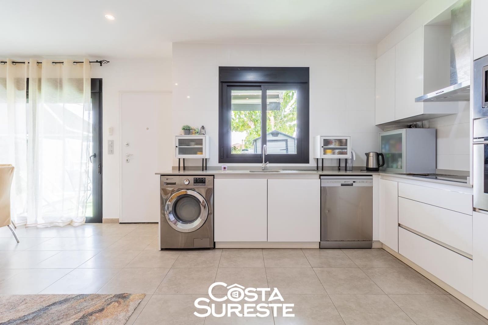 Bungalow de 2 habitaciones en San Pedro del Pinatar en venta - 260.000 € (Ref: 9972847)