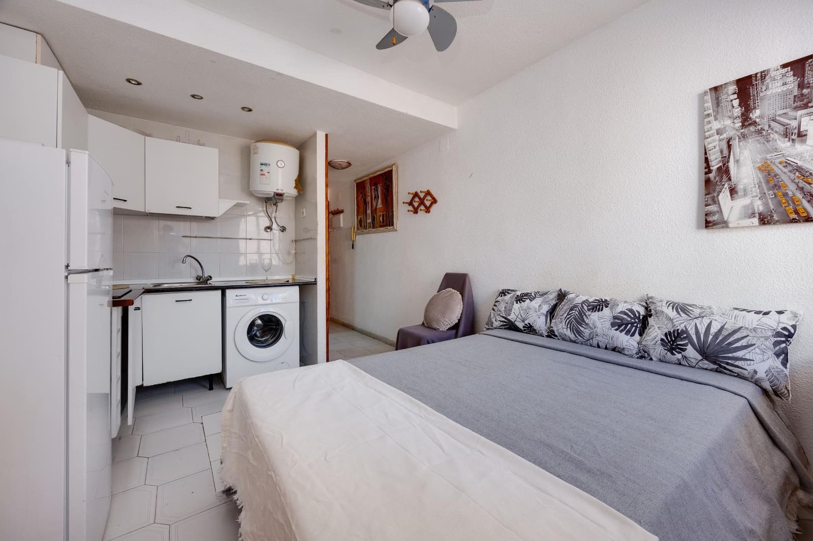 1 sovrum Studio till salu i Torrevieja - 78 500 € (Ref: 10043041)