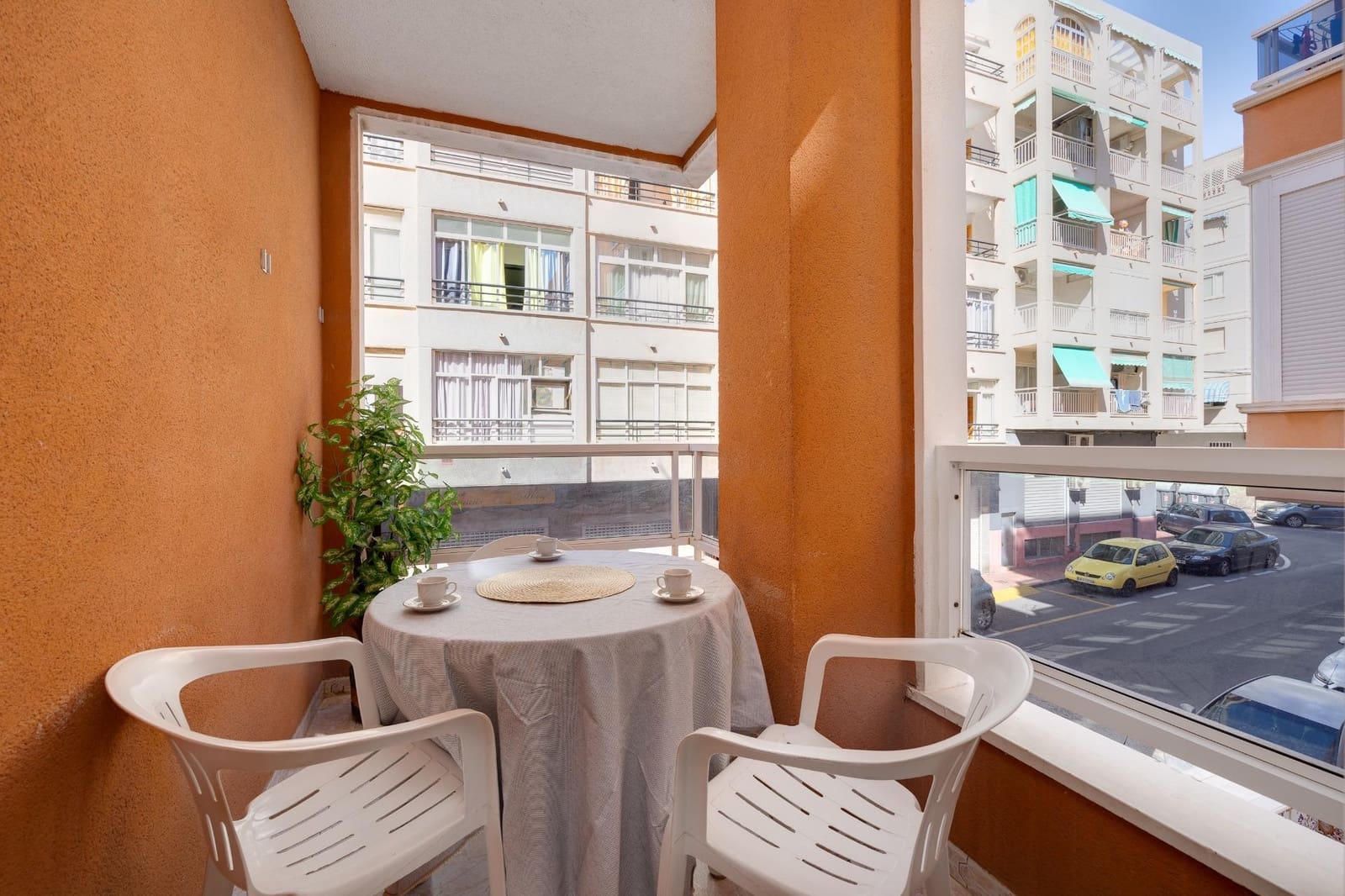 2 sypialnia Apartament na sprzedaż w Torrevieja - 147 410 € (Ref: 8999542)