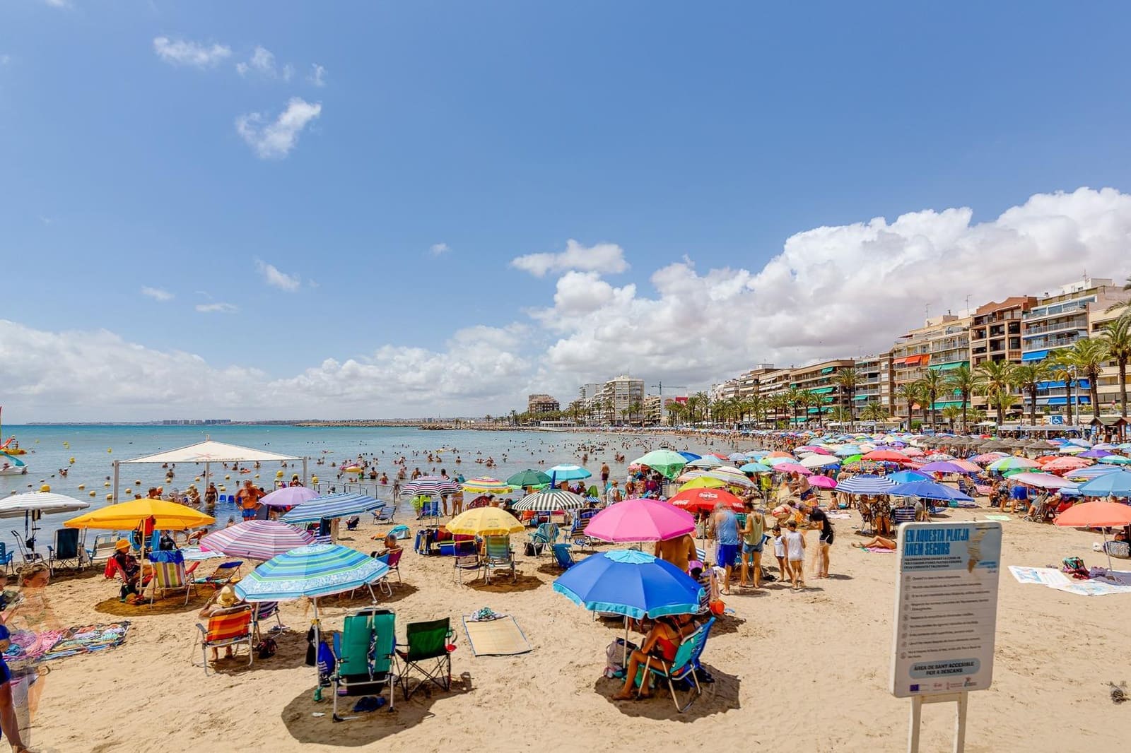2 chambre Appartement à vendre à Torrevieja avec piscine - 147 410 € (Ref: 8999542)