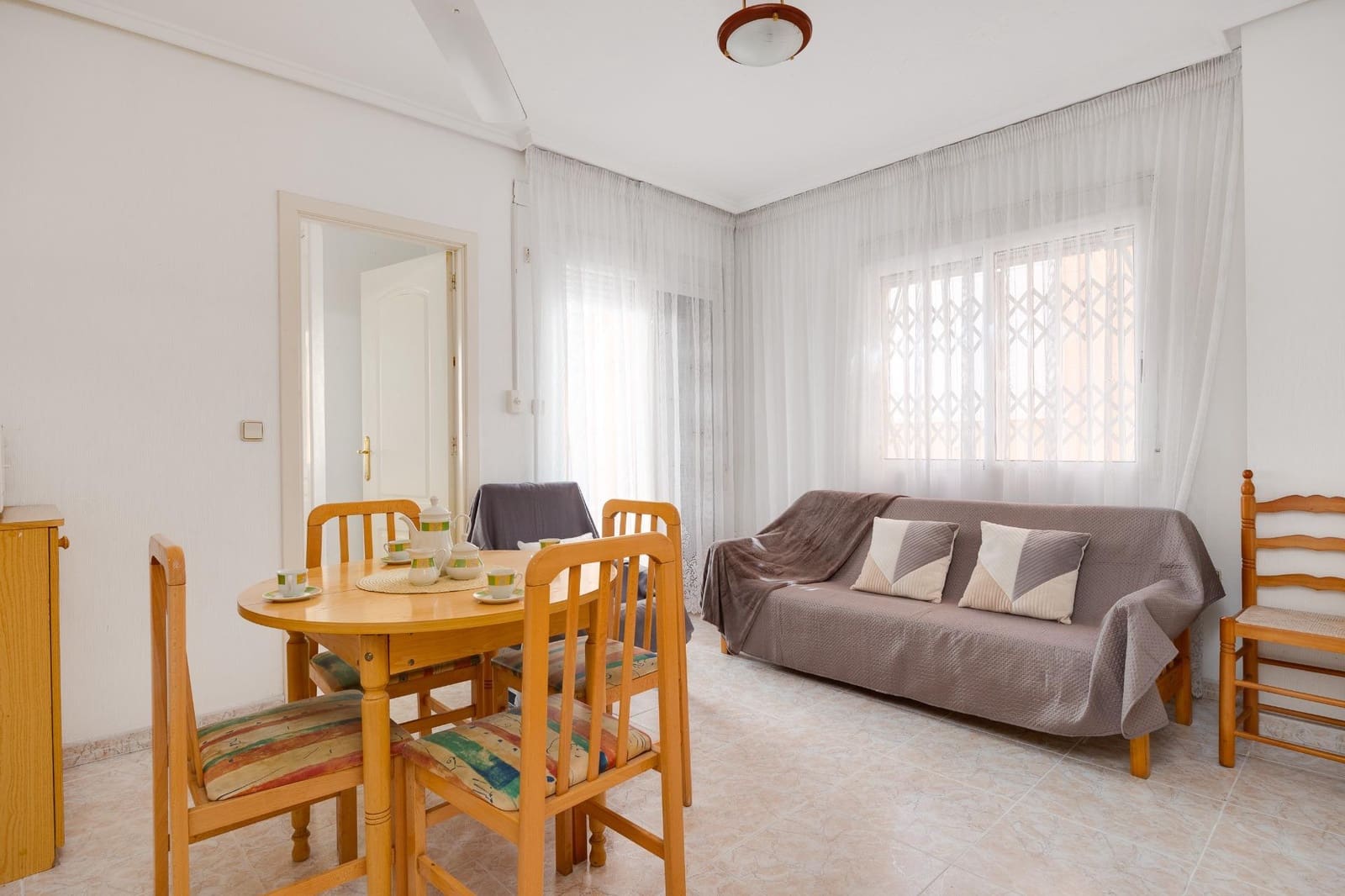 2 chambre Appartement à vendre à Torrevieja avec piscine - 147 410 € (Ref: 8999542)