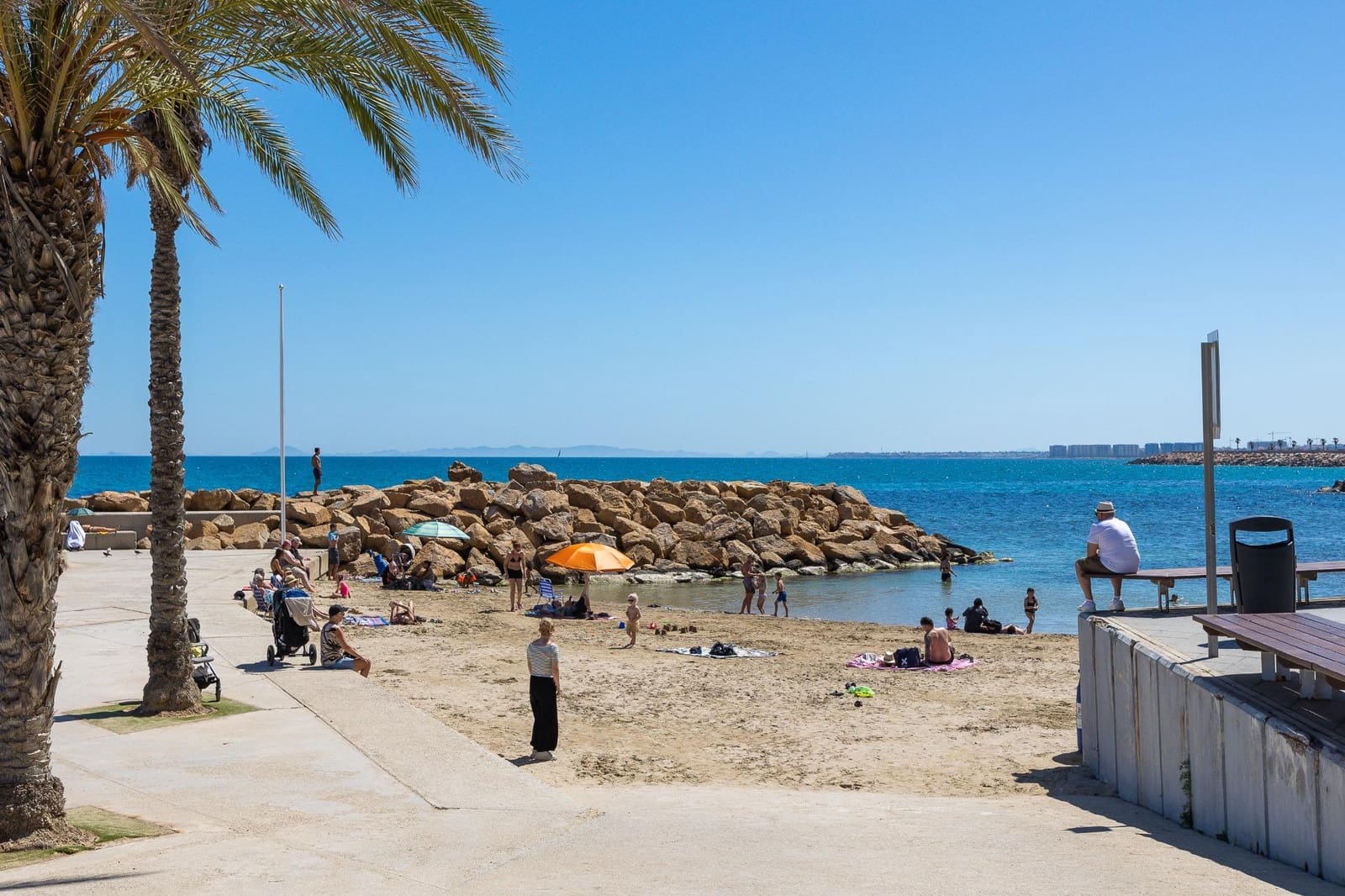 2 Zimmer Apartment zu verkaufen in Torrevieja - 125.260 € (Ref: 9031410)