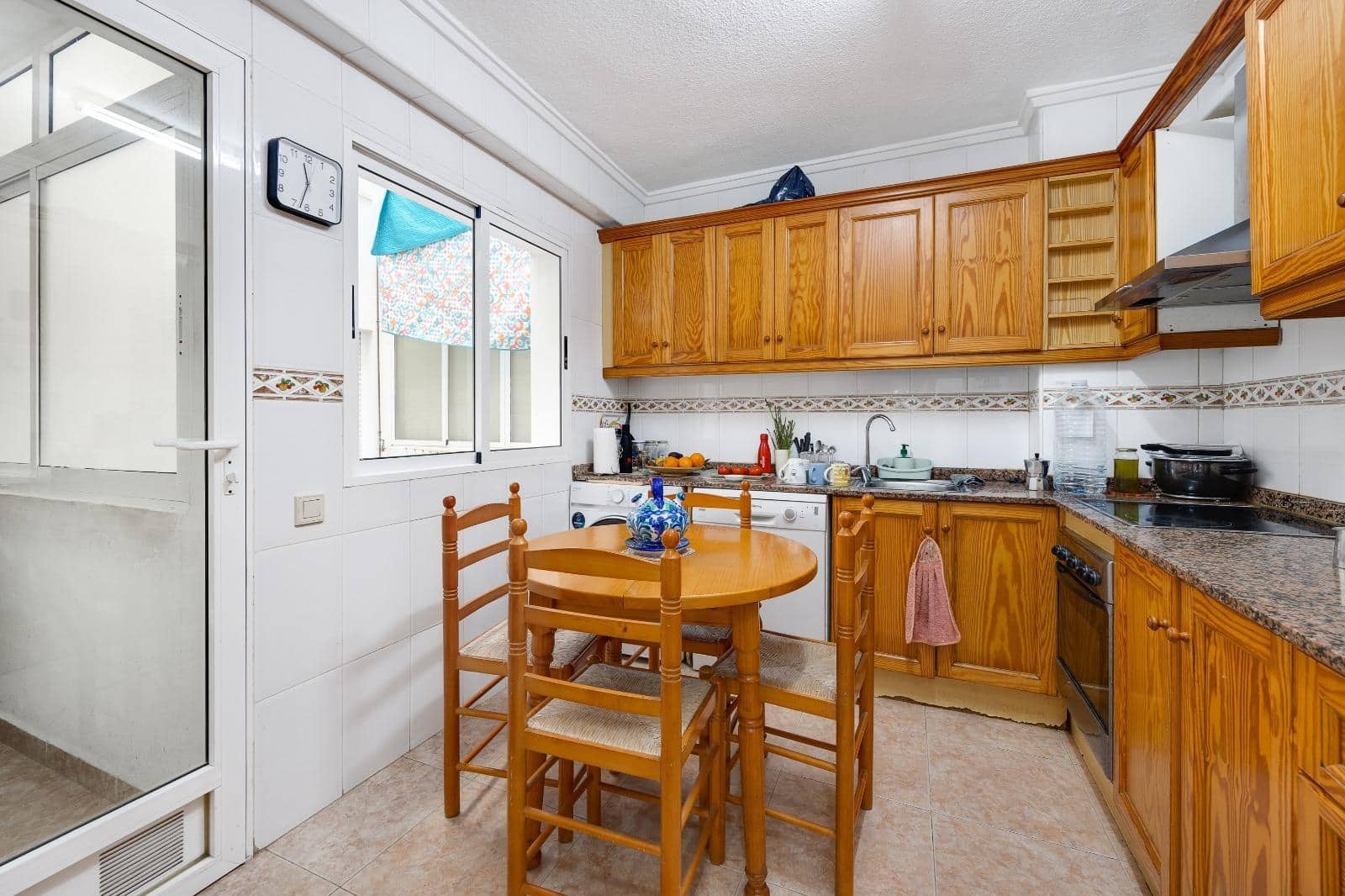 4 camera da letto Appartamento in vendita in Torrevieja con garage - 275.800 € (Rif: 9114078)