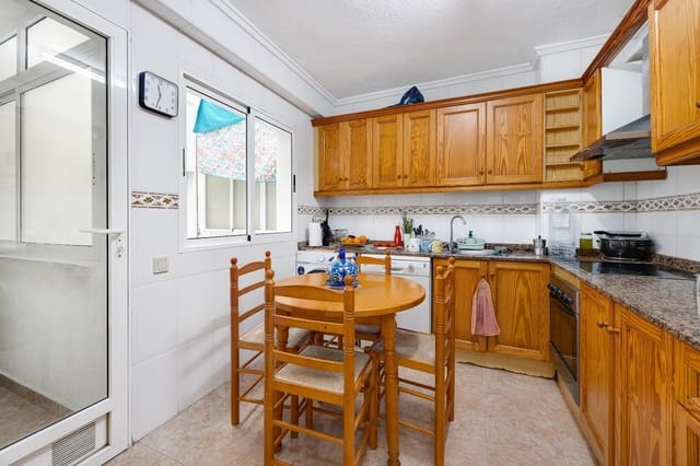 4 sypialnia Mieszkanie na sprzedaż w Playa de los Locos, Torrevieja z garażem - 275 800 € (Ref: 9114078)