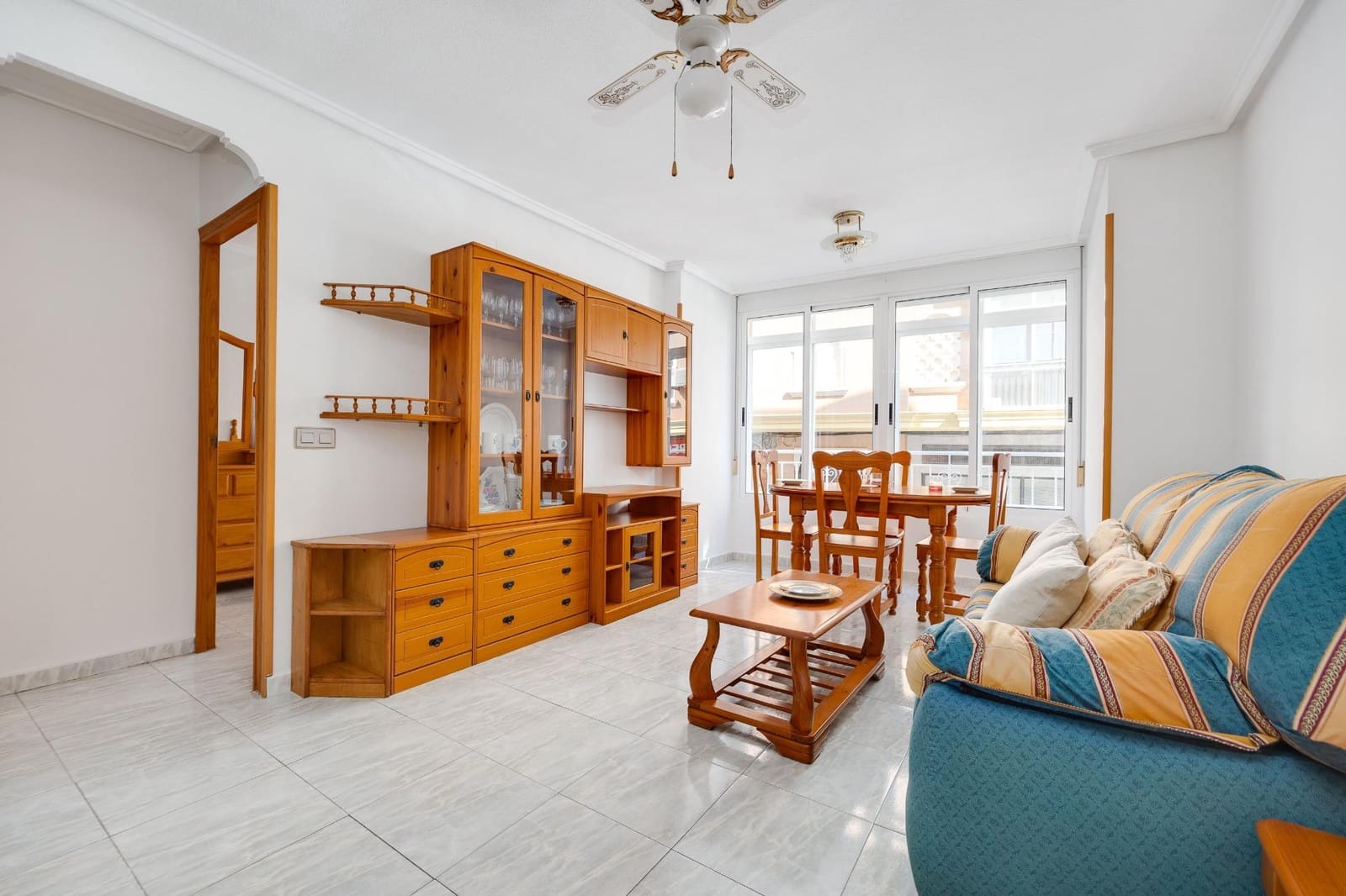 2 quarto Apartamento para venda em Torrevieja - 150 200 € (Ref: 9180937)