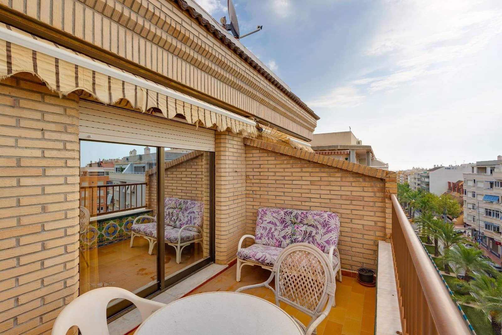 2 quarto Penthouse para venda em Torrevieja com garagem - 179 900 € (Ref: 9186849)