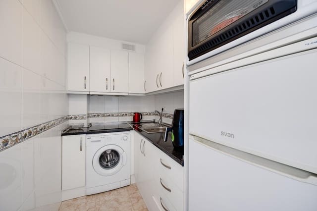 3 makuuhuone Huoneisto myytävänä paikassa Playa del Cura, Torrevieja mukana 
autotalli - 155 000 € (Ref: 9188403)