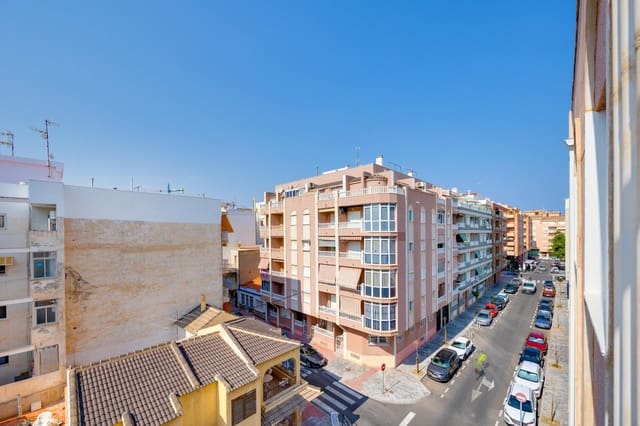 3 makuuhuone Huoneisto myytävänä paikassa Playa del Cura, Torrevieja mukana 
autotalli - 155 000 € (Ref: 9188403)