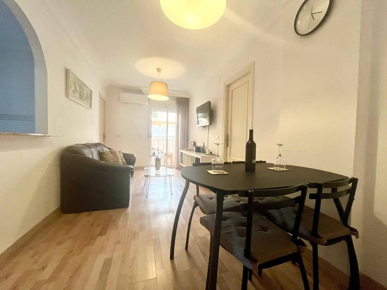 2 soverom Leilighet til salgs i Torrevieja - € 111 000 (Ref: 9226475)