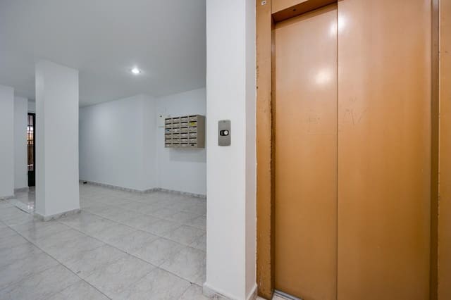 Garaje en Playa del Cura, Torrevieja en venta - 13.420 € (Ref: 9596106)