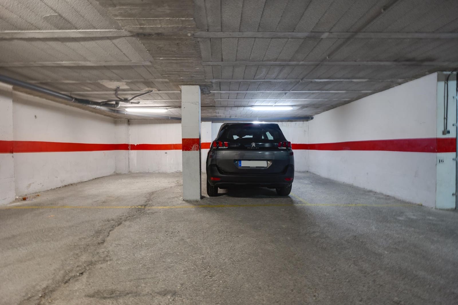 Garaje en Torrevieja en venta - 13.420 € (Ref: 9596106)