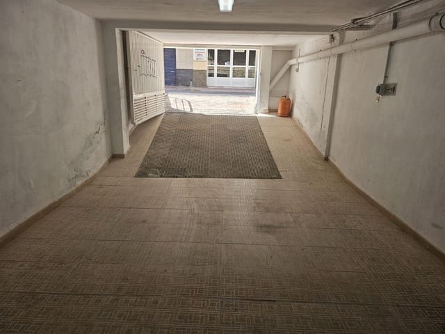 Garage à vendre à Playa del Cura, Torrevieja - 44 840 € (Ref: 9599508)