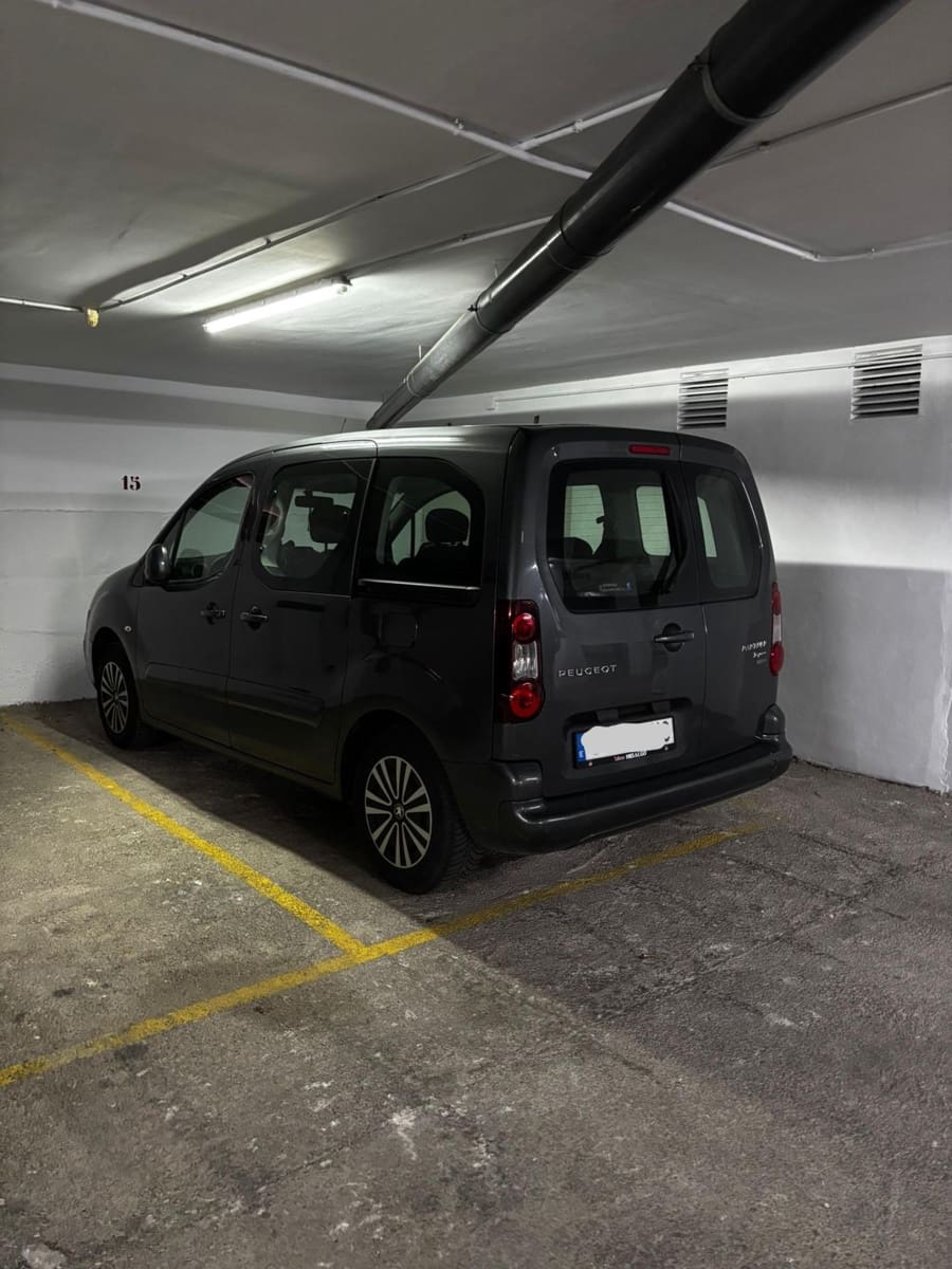 2 sovrum Lägenhet till salu i Torrevieja med garage - 140 000 € (Ref: 9738539)