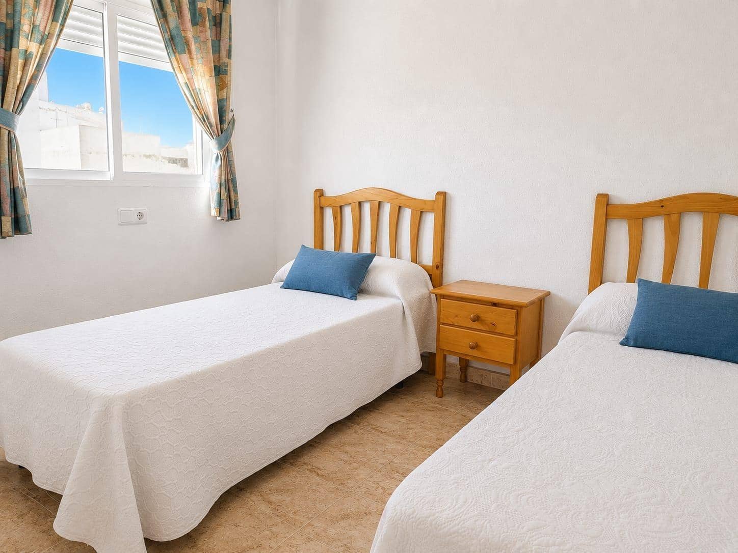 2 soveværelse Lejlighed til salg i Torrevieja - € 139.500 (Ref: 9846206)