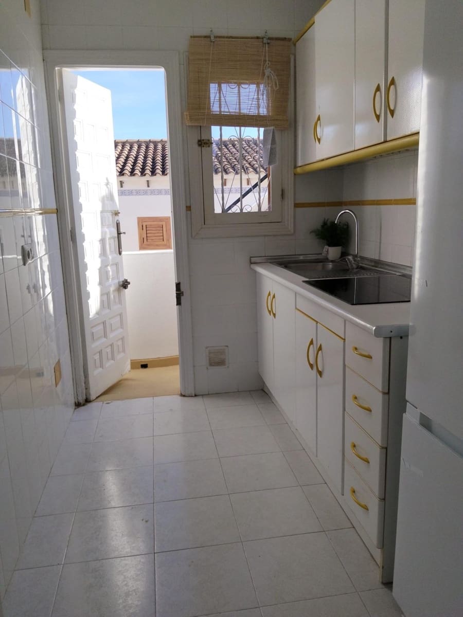 2 soveværelse Bungalow til salg i Torrevieja - € 169.000 (Ref: 9878803)